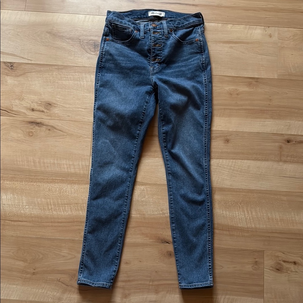 Madewell 10” High Rise Skinny Button Front, size 27